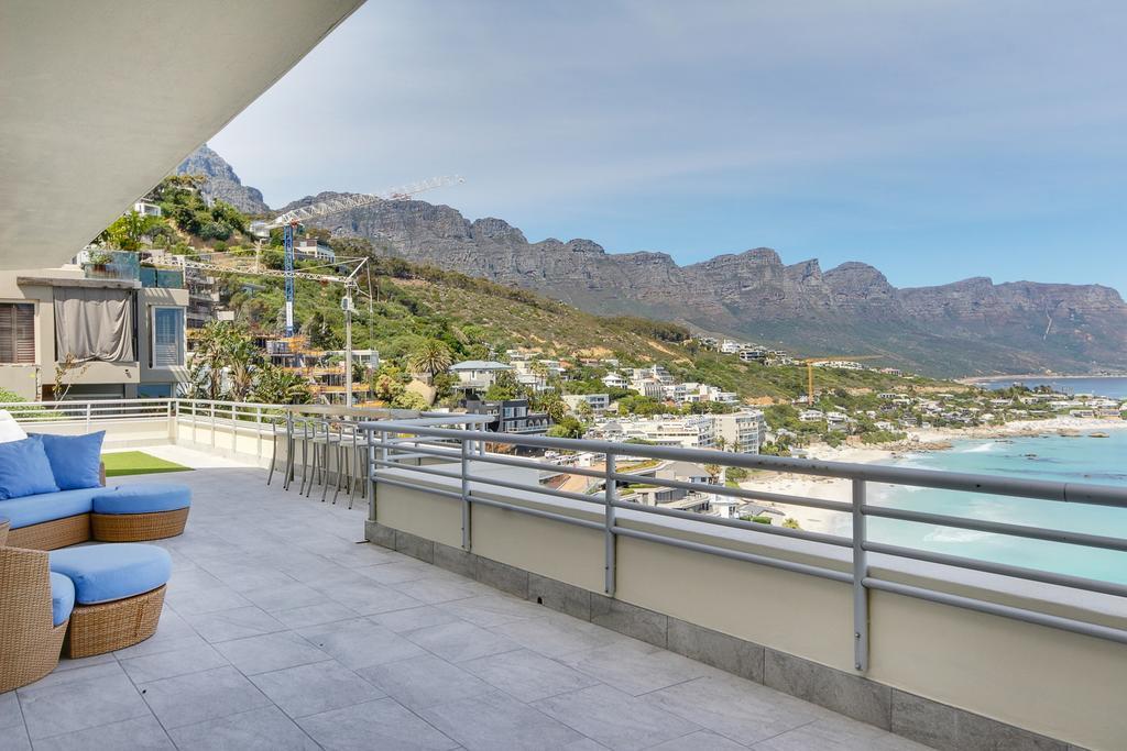 Penthouse On Clifton Apartment Cape Town Exterior photo